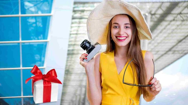 Travel gift ideas for her